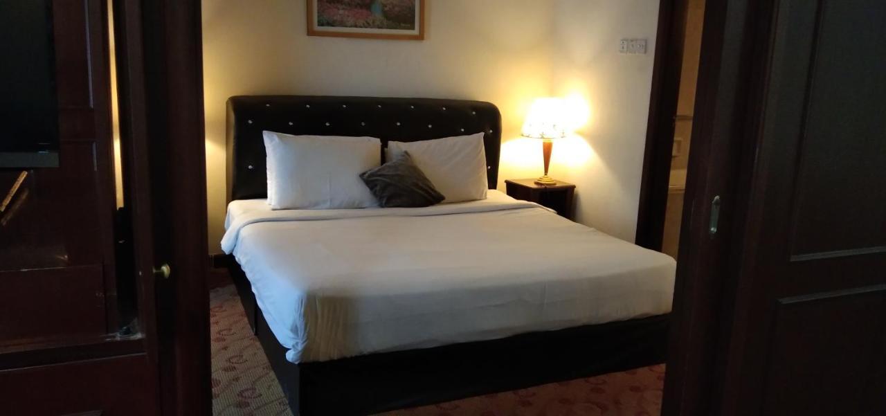 Victory Apartment Berjaya Times Square Kl Куала-Лумпур Экстерьер фото