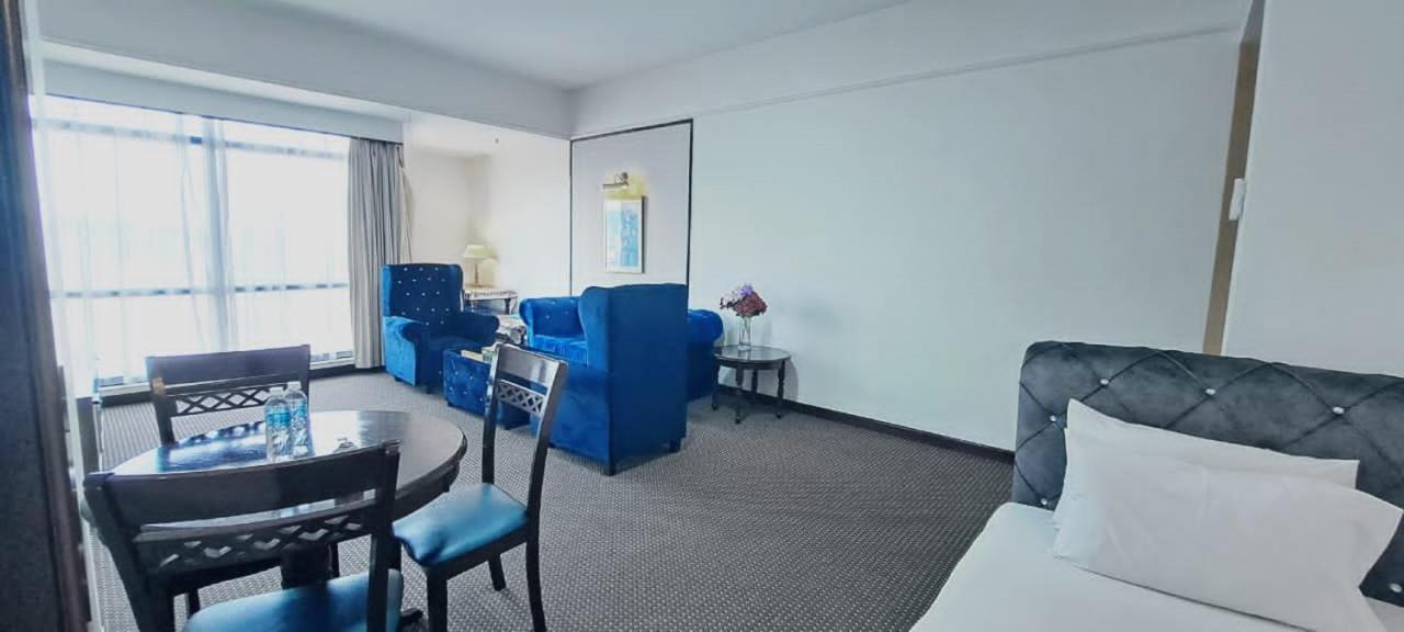 Victory Apartment Berjaya Times Square Kl Куала-Лумпур Экстерьер фото