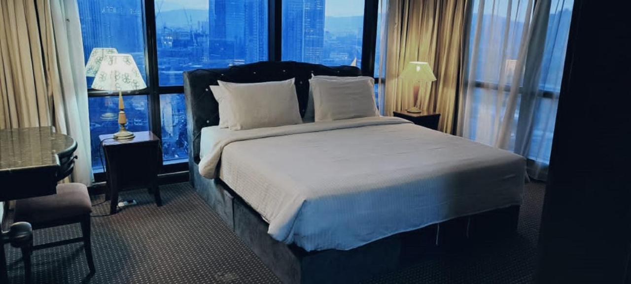 Victory Apartment Berjaya Times Square Kl Куала-Лумпур Экстерьер фото