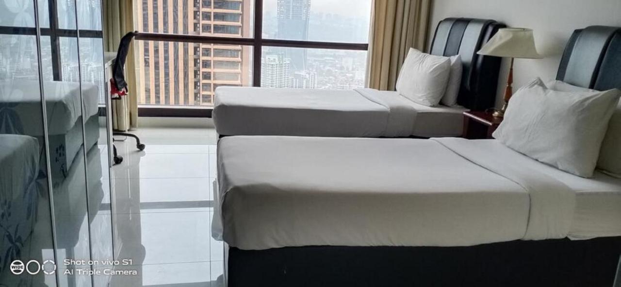Victory Apartment Berjaya Times Square Kl Куала-Лумпур Экстерьер фото
